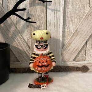 Happy Halloween From Hershey’s 1998 Figurine